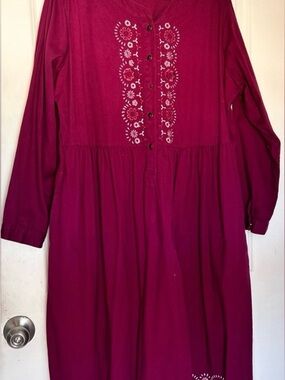 Women’s Magenta Embroidered Button-Front Dress